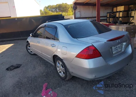 2006 Honda Accord 2.4 Ex из США, поврежденный, VIN 1HGCM56766A153425